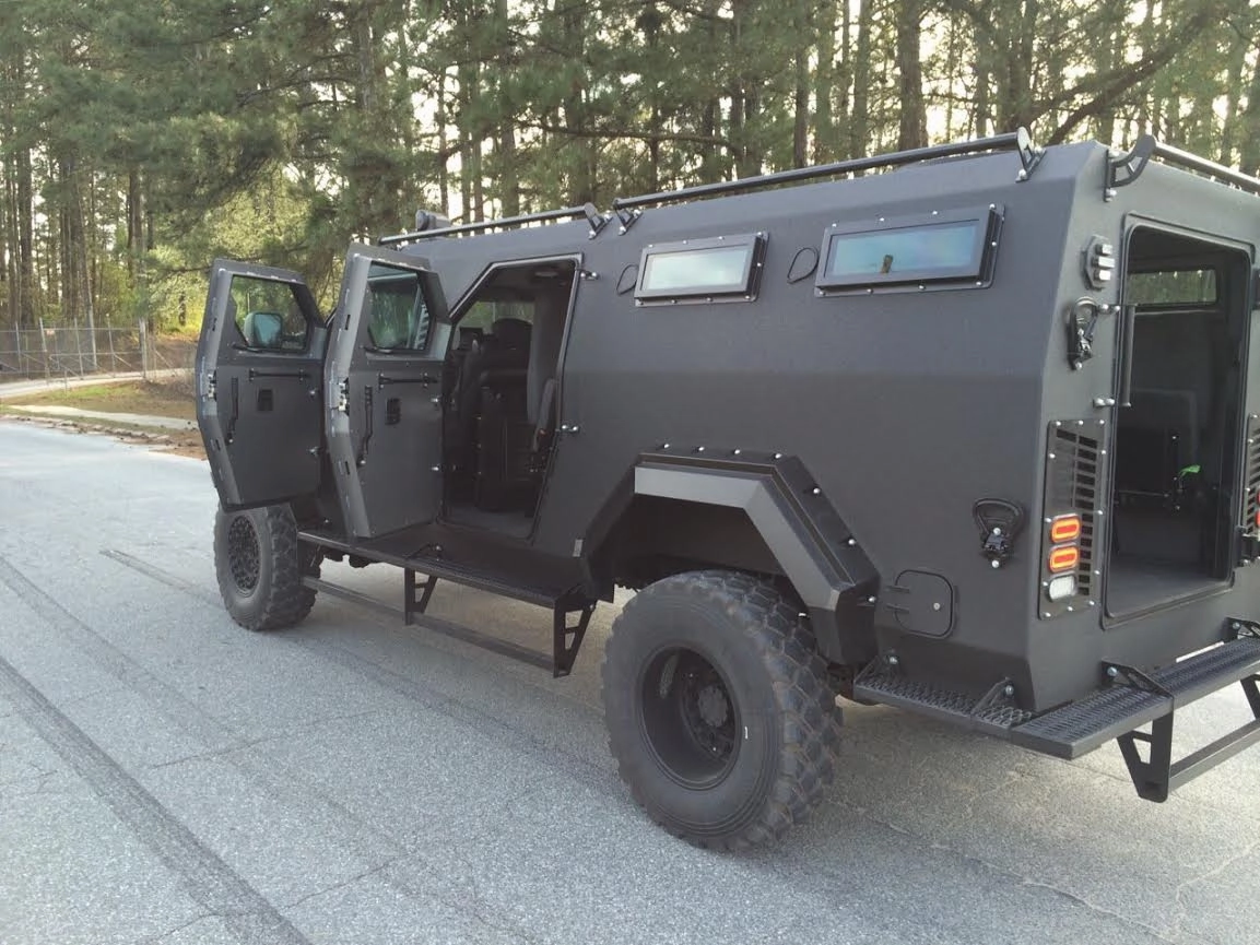 ARMORED PERSONNEL CARRIER  (APR-1)
