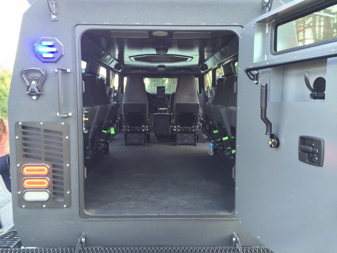 ARMORED PERSONNEL CARRIER  (APR-1)