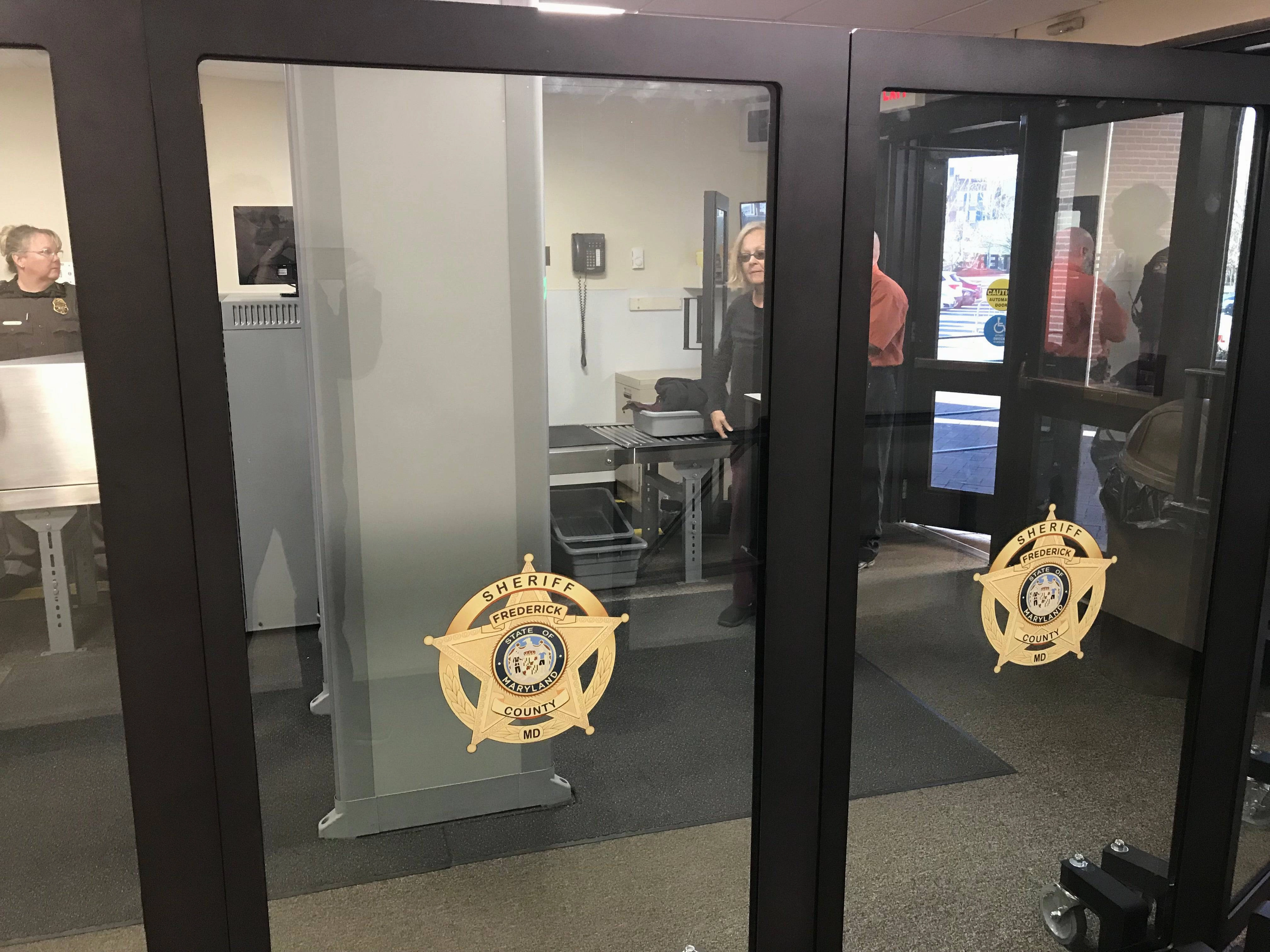 Level III and UL Level 8 Ballistic Glass Panel