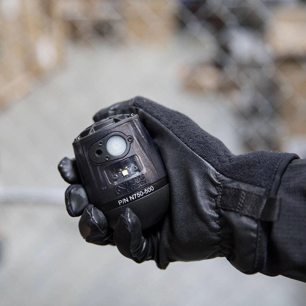 T.E.D.D. (TACTICAL ELECTRONIC DISTRACTION DEVICE)